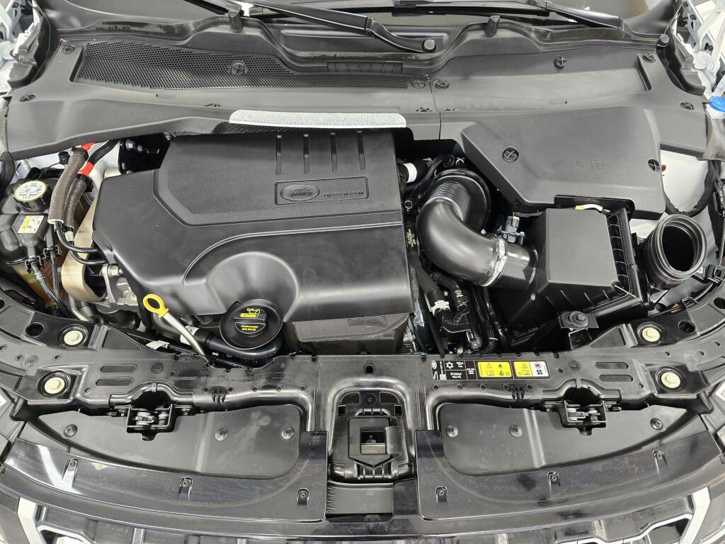 Used 2023 Land Rover Range Rover Evoque S image 10