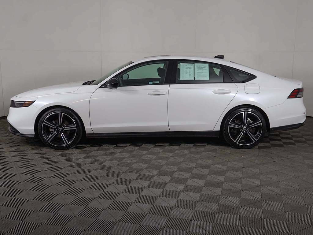 Certified 2026 Honda Accord SE image 16