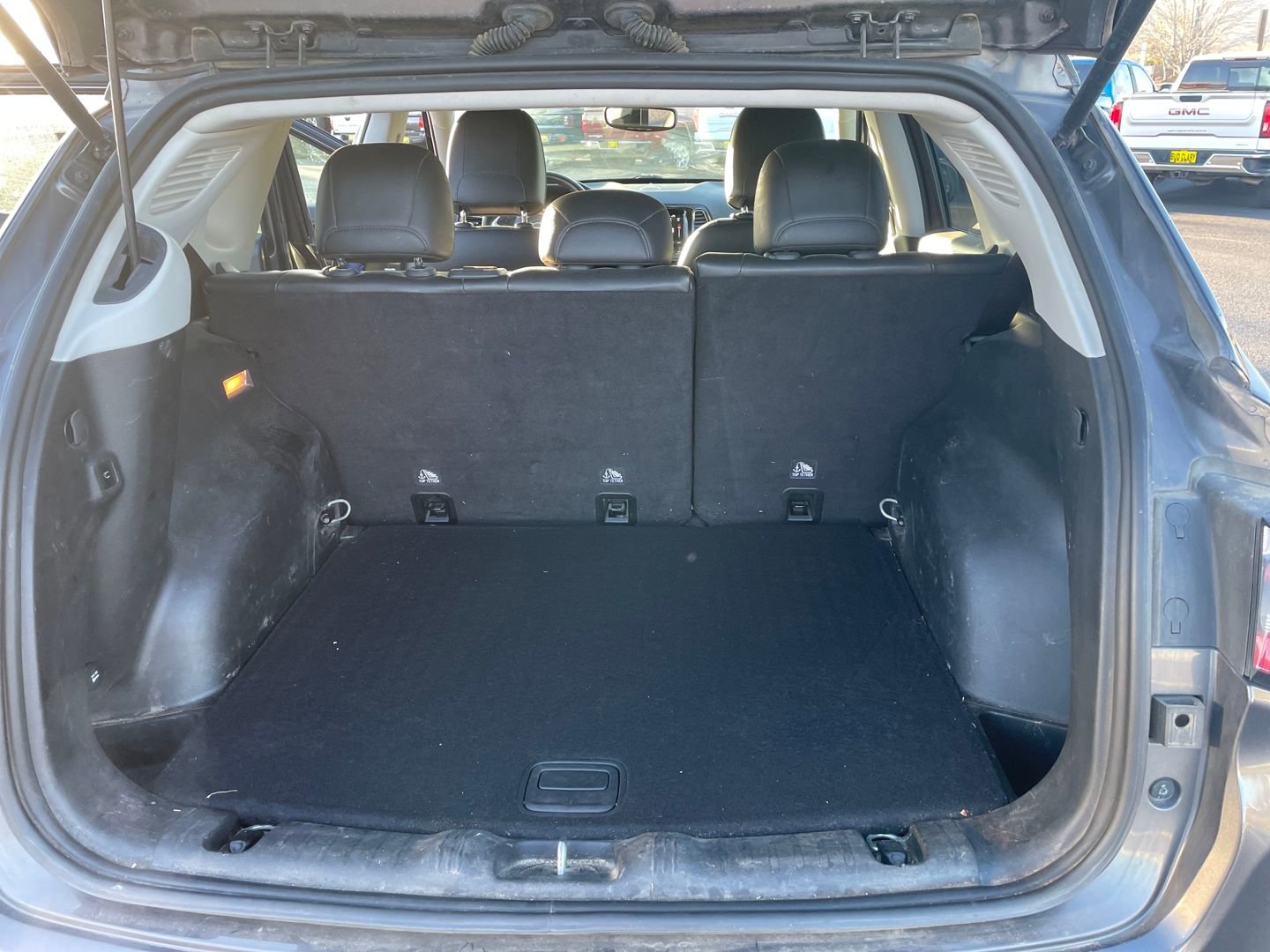 Used 2019 Jeep Compass Altitude image 11