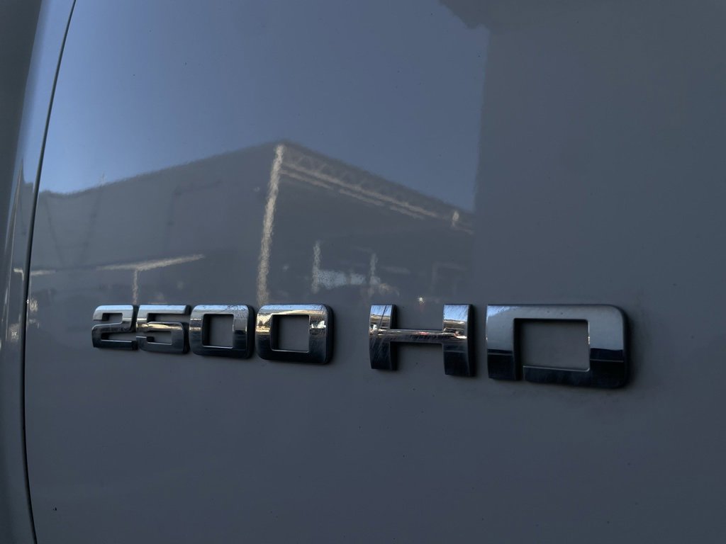 Used 2010 Chevrolet Silverado 2500 W/T image 9