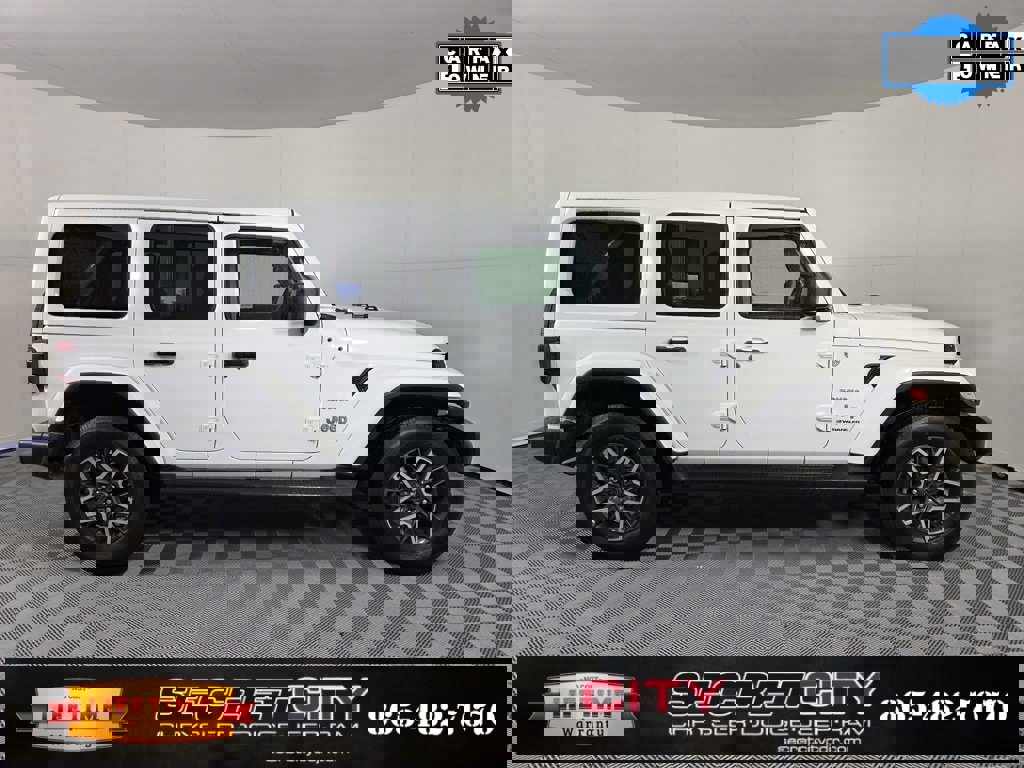 Used 2024 Jeep Wrangler Sahara image 8