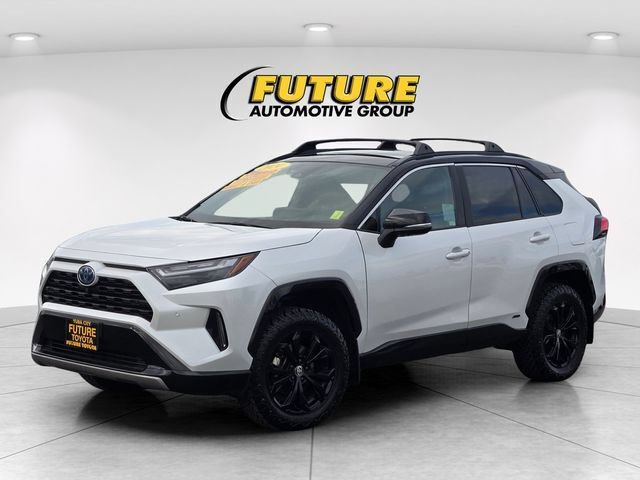 Used 2024 Toyota RAV4 XSE w/ Advanced Technology Package AWD/4WD image 10