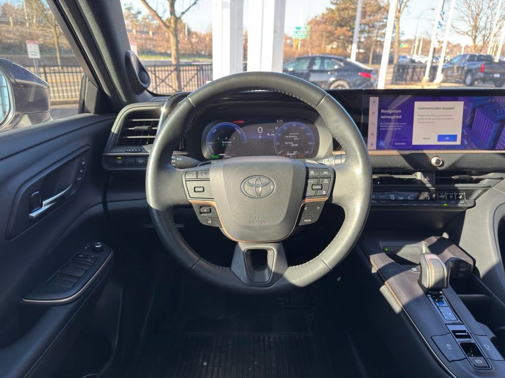 Used 2023 Toyota Crown Platinum image 41