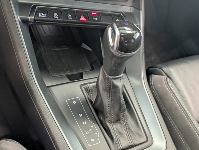 Used 2019 Audi Q3 2.0T Premium Plus image 22