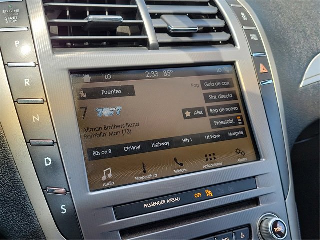 Used 2017 Lincoln MKZ Premiere image 21