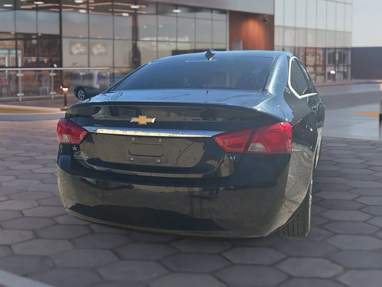 Used 2018 Chevrolet Impala LT image 10