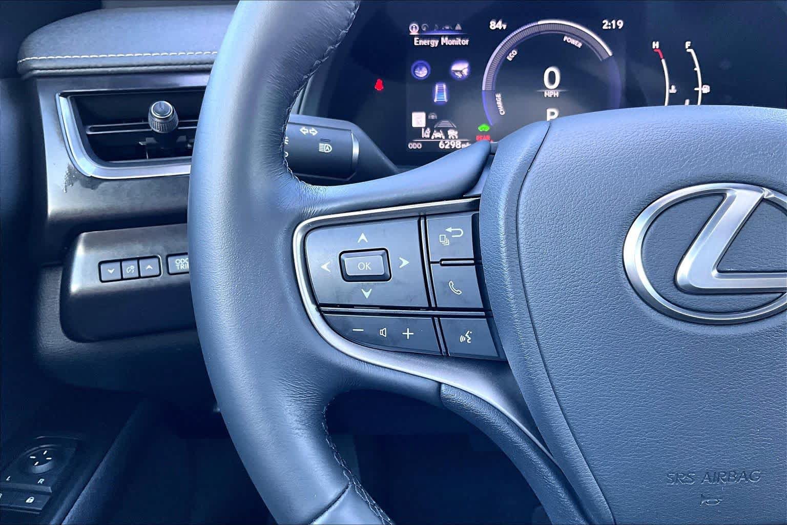 Used 2026 Lexus UX 300h FWD w/ Accessory Package (Z2) image 22