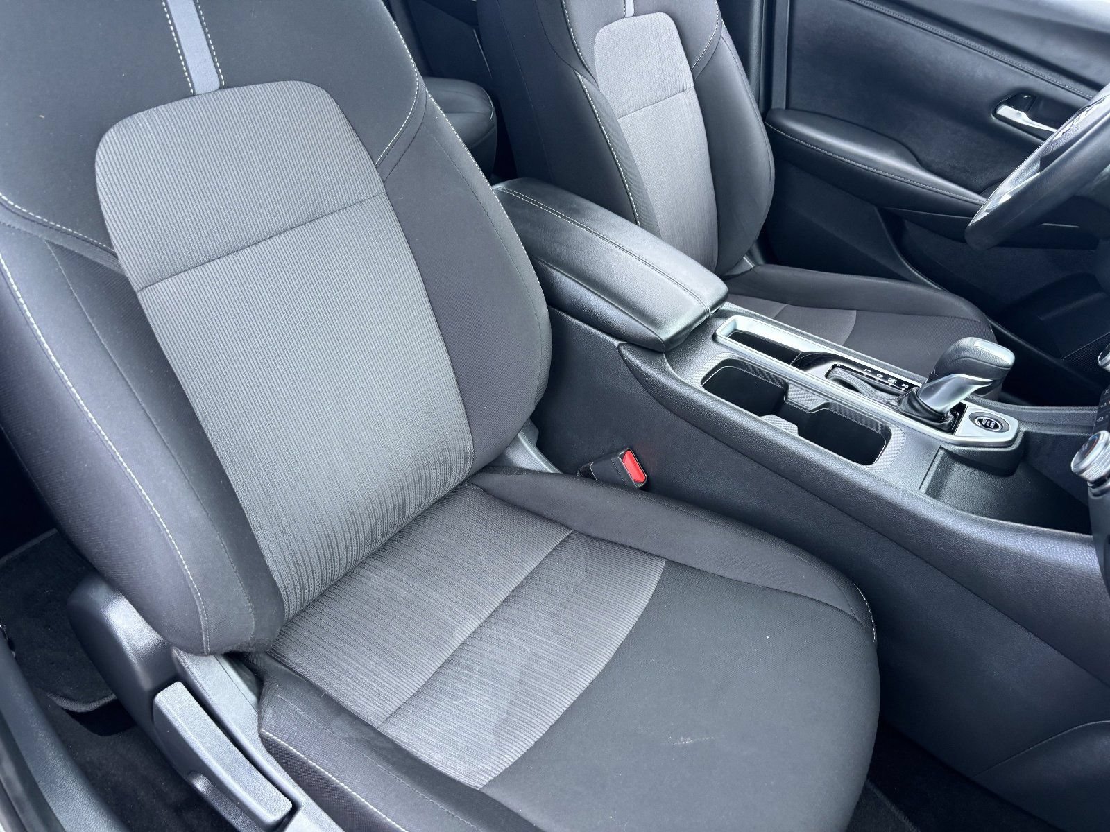 Certified 2024 Nissan Sentra SV FWD image 8