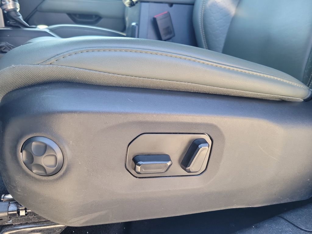 Used 2024 Jeep Wrangler High Altitude image 18