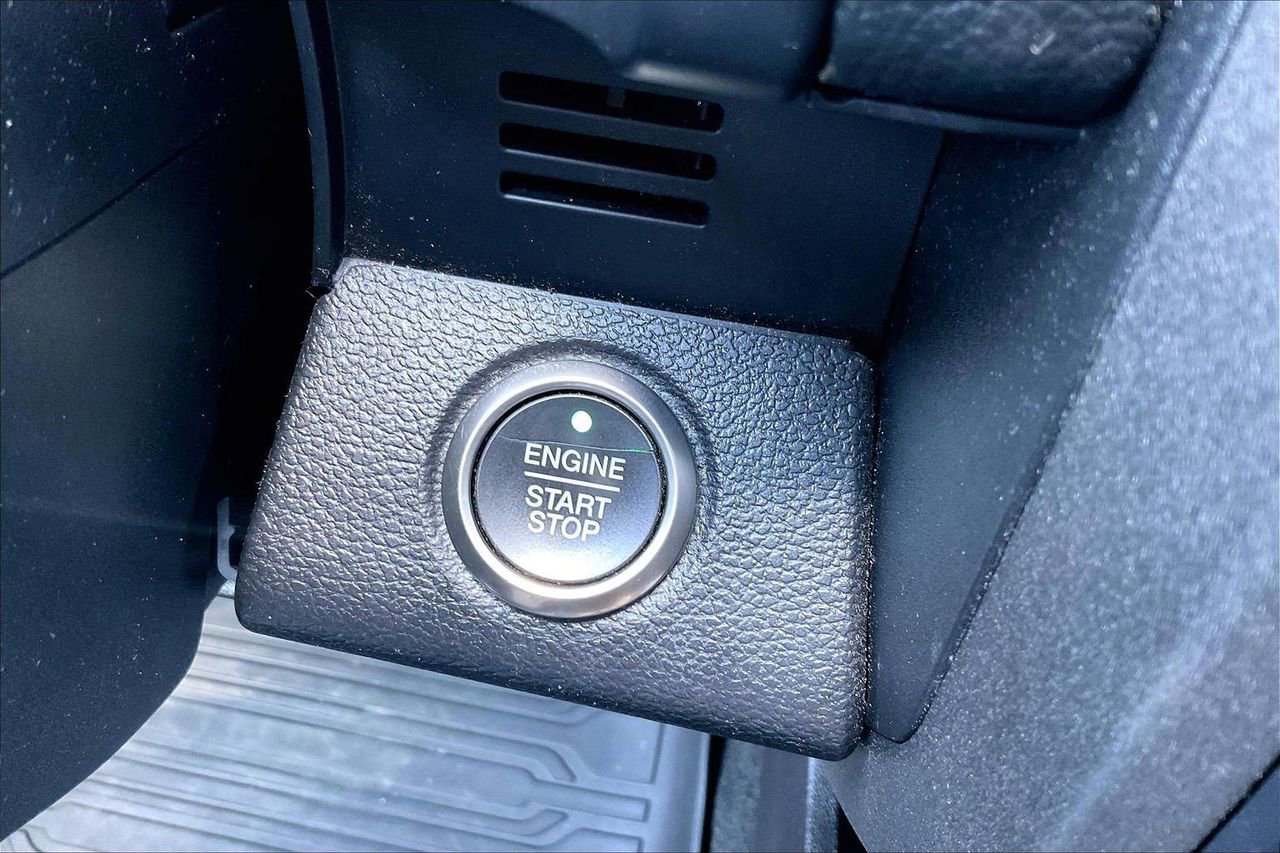 Used 2018 Ford F150 Raptor w/ Equipment Group 802A Luxury image 30