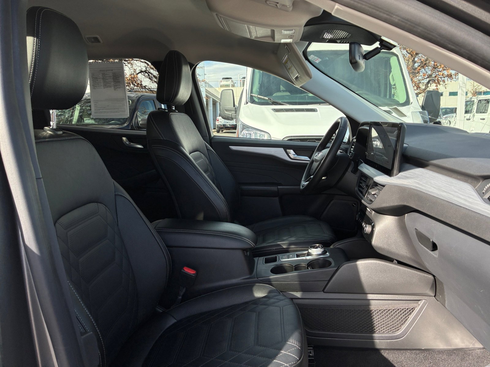 Certified 2023 Ford Escape Platinum w/ Premium Technology Package image 19