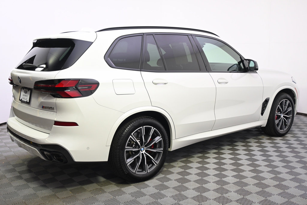 Used 2026 BMW X5 M60i AWD/4WD image 7