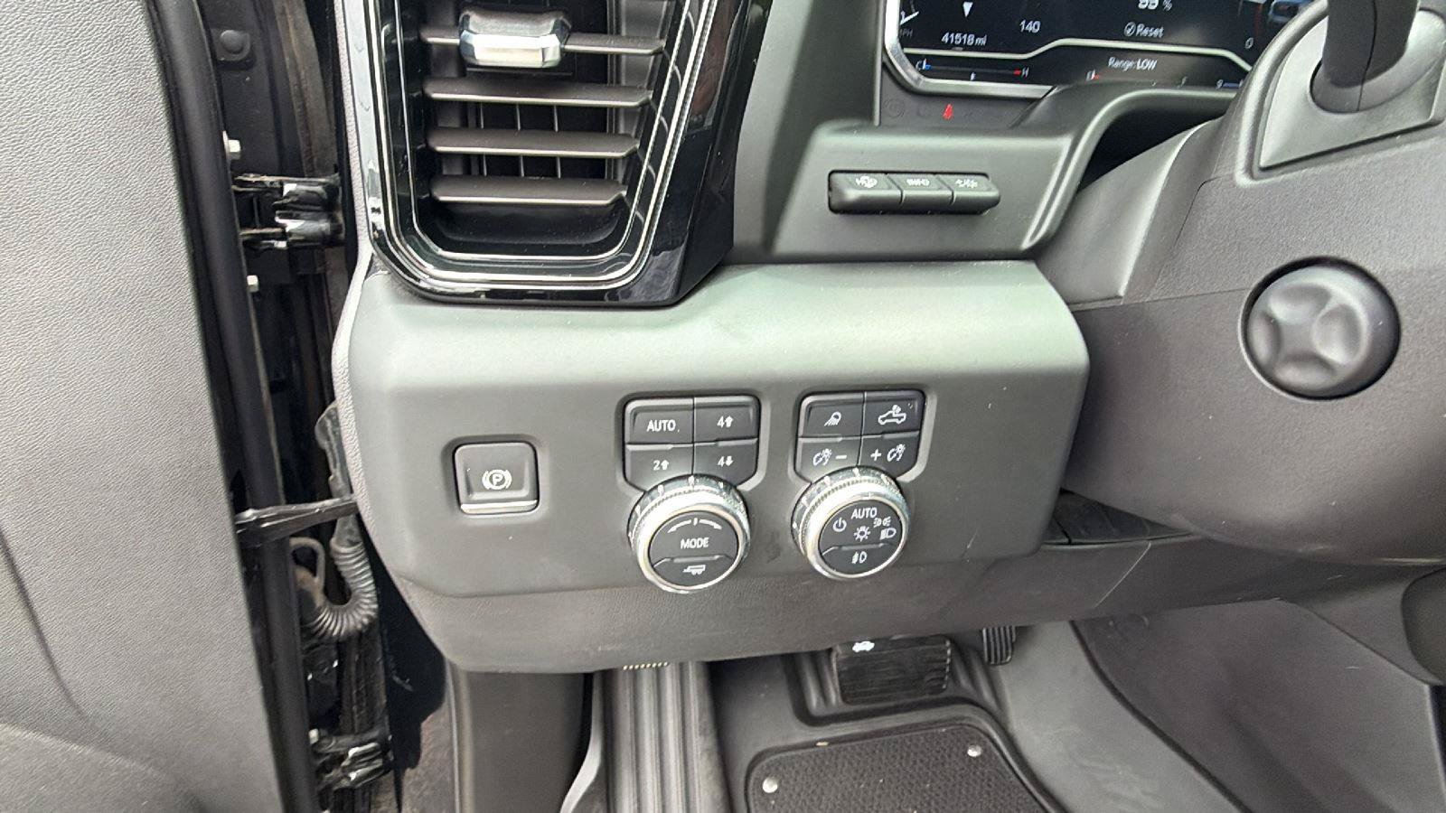 Used 2024 GMC Sierra 1500 AT4X AWD/4WD image 23