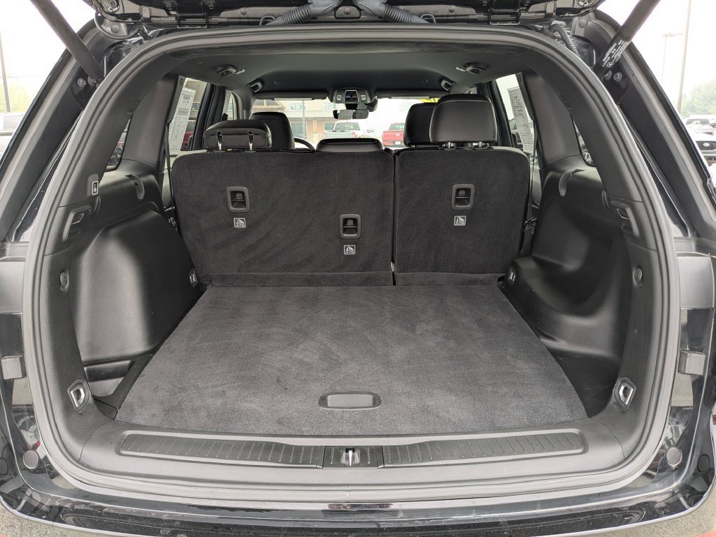Used 2025 Jeep Grand Cherokee Altitude AWD/4WD image 18