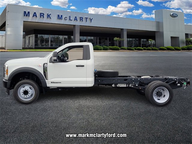 New 2025 Ford F550 XL image 4