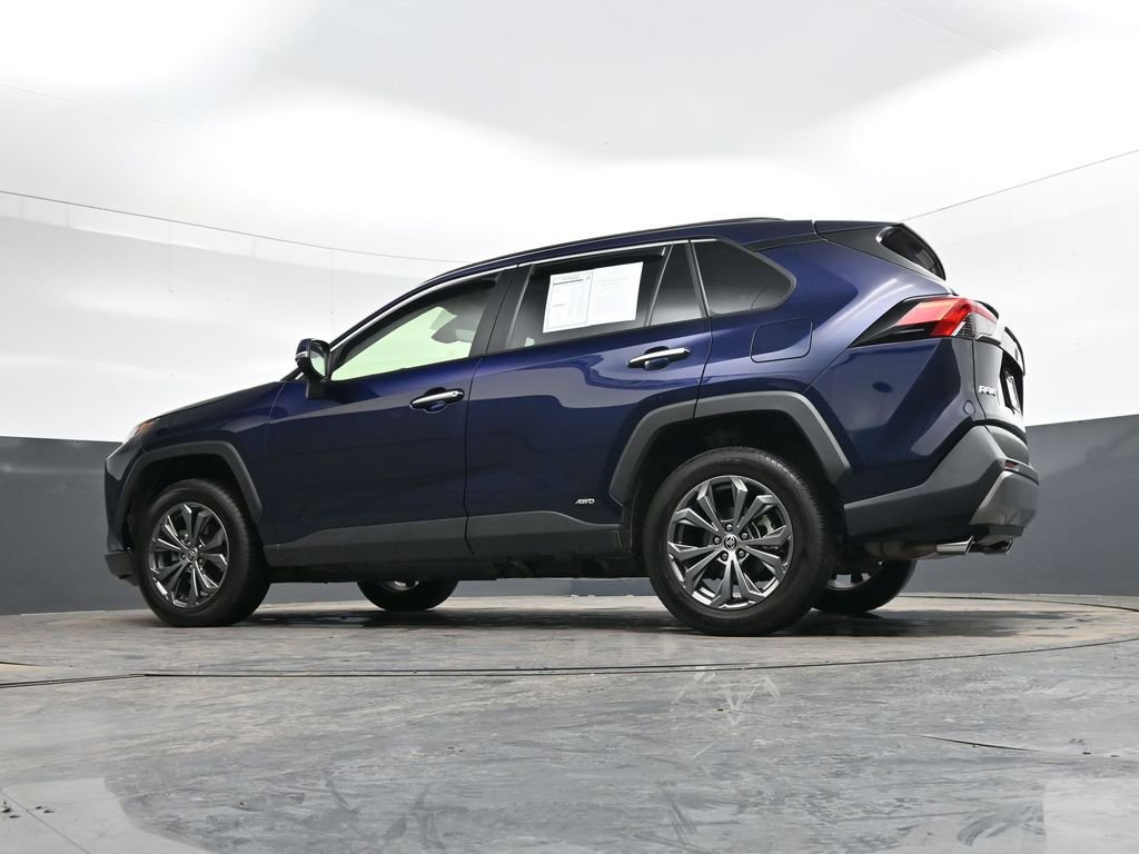 Used 2023 Toyota RAV4 Limited image 39