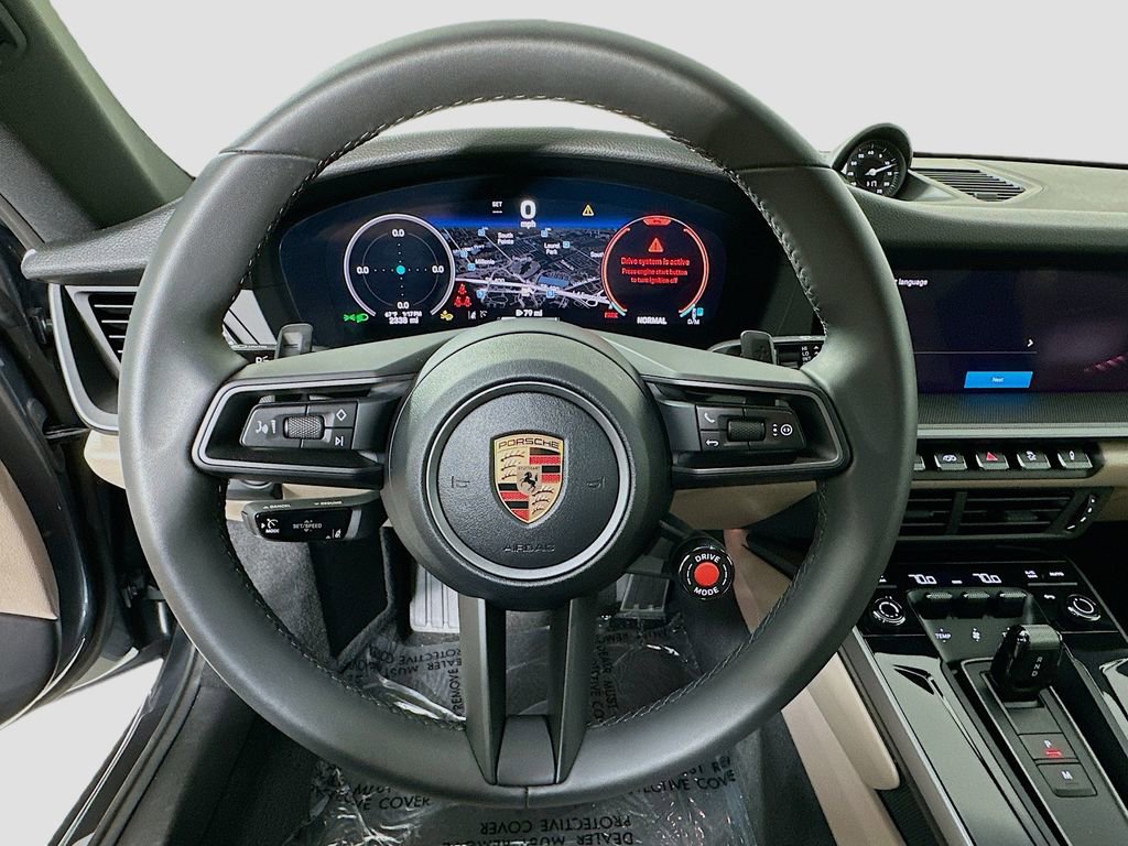 Used 2025 Porsche 911 Carrera image 12