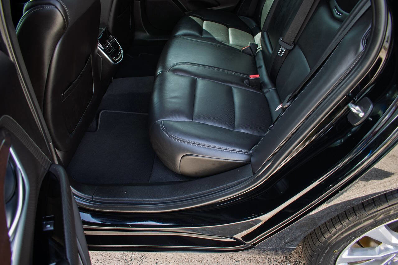 Used 2016 Cadillac XTS Premium FWD image 29