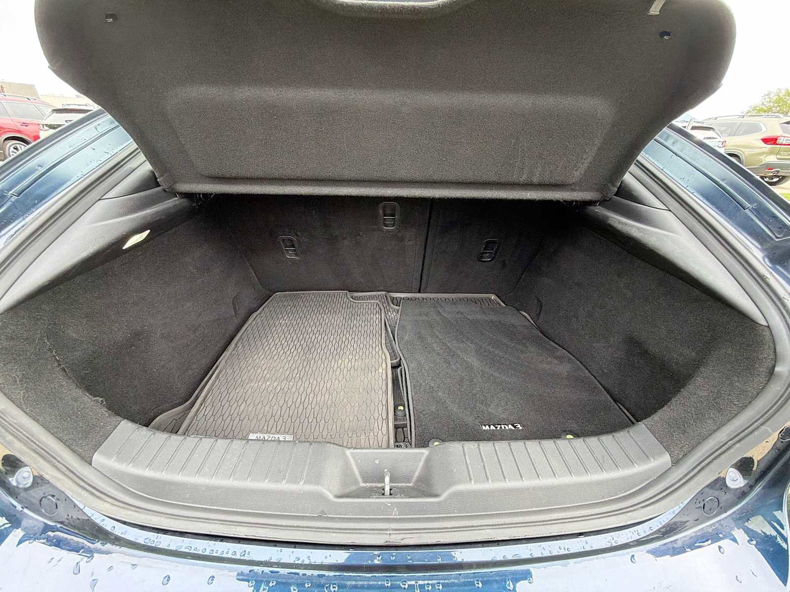 Used 2019 MAZDA MAZDA3 AWD Hatchback w/ Premium Pkg image 28