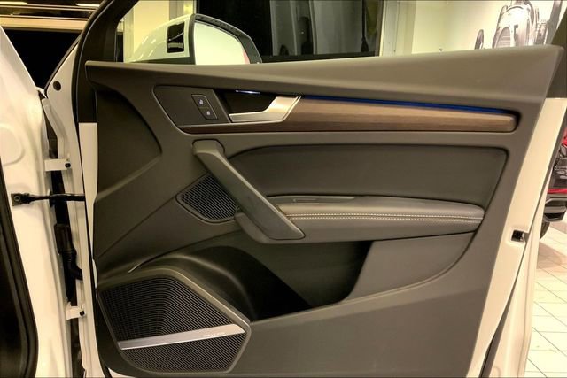 Used 2025 Audi Q5 2.0T Premium Plus w/ Premium Plus Package image 22