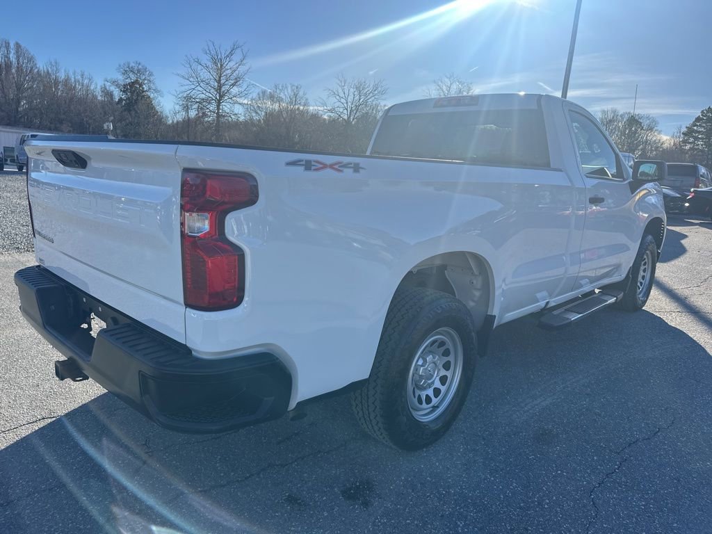 Used 2022 Chevrolet Silverado 1500 W/T w/ WT Value Package image 5