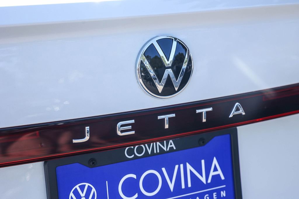 New 2026 Volkswagen Jetta SE FWD image 10