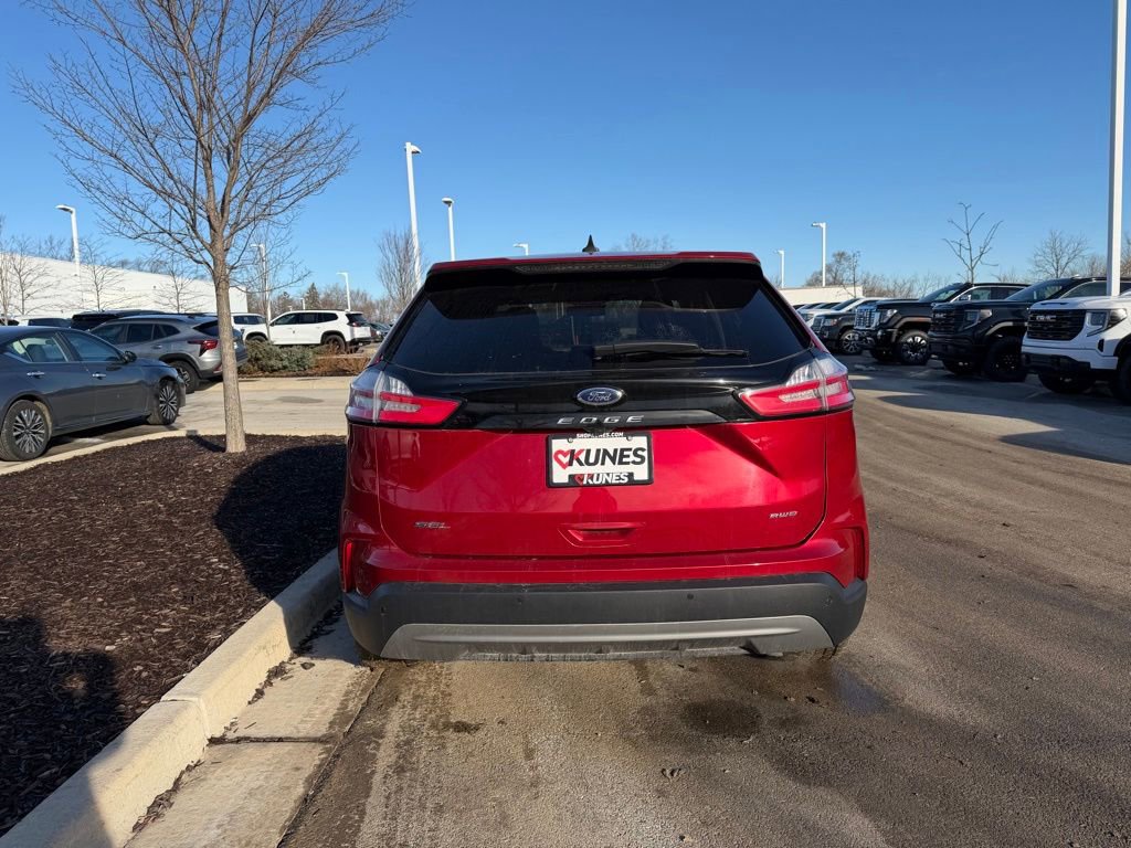 Used 2024 Ford Edge SEL AWD/4WD image 7