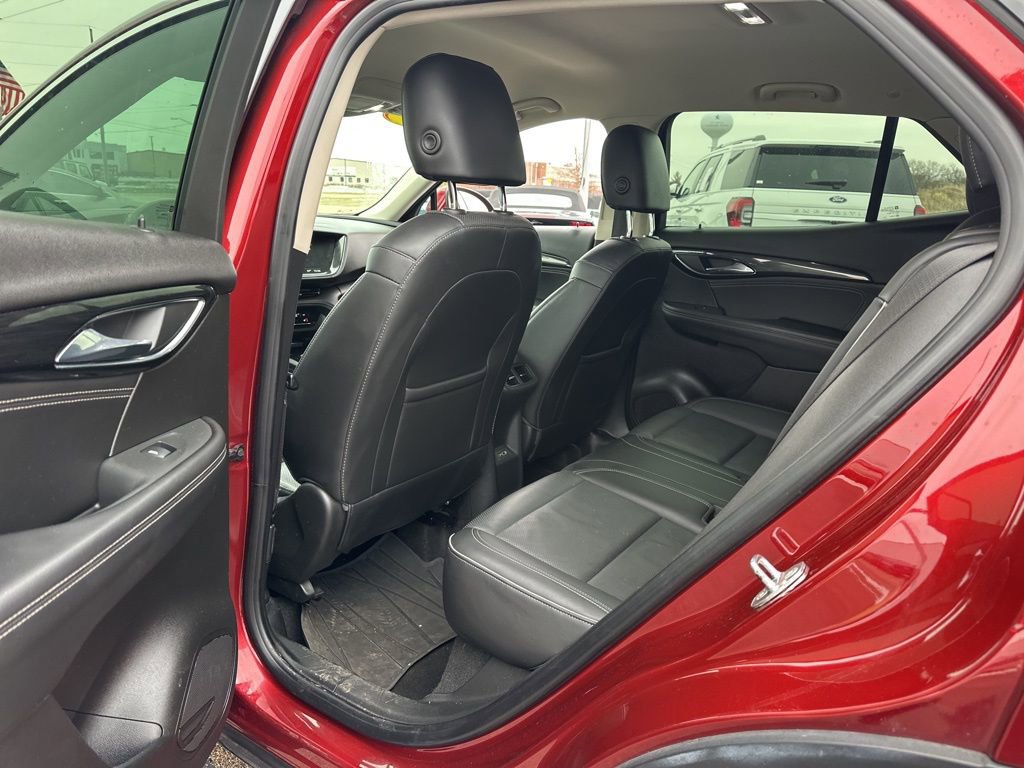 Used 2023 Buick Envision Essence image 21