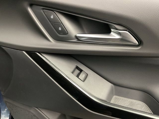 New 2026 Chevrolet Equinox LT image 24