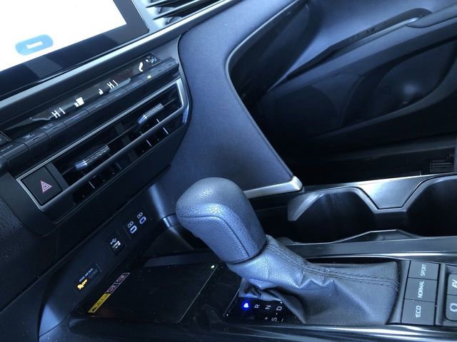 Certified 2025 Toyota Camry LE image 29