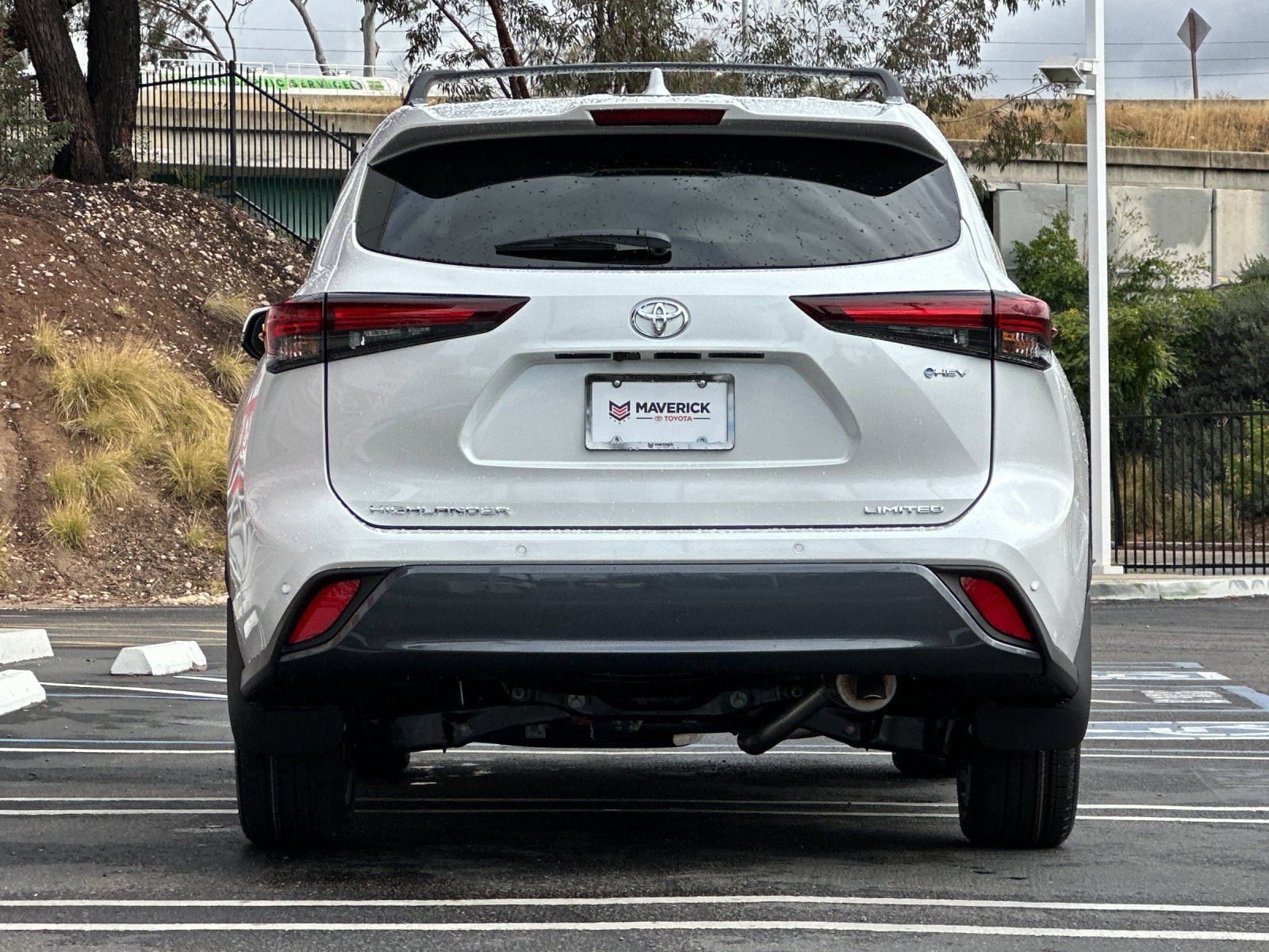 New 2026 Toyota Highlander Limited AWD/4WD image 4