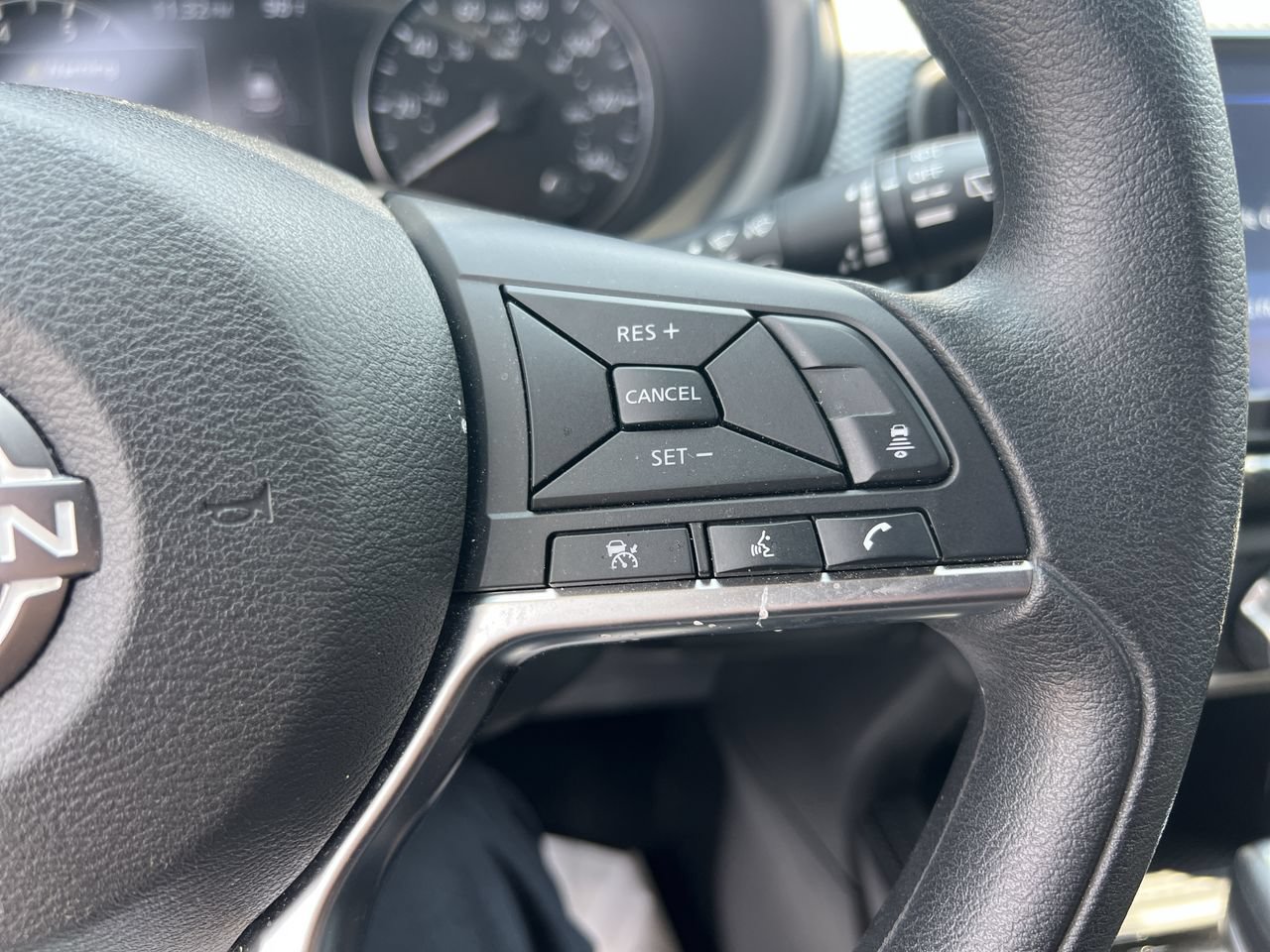 Used 2024 Nissan Kicks SV w/ Interior Electronics Package FWD image 20