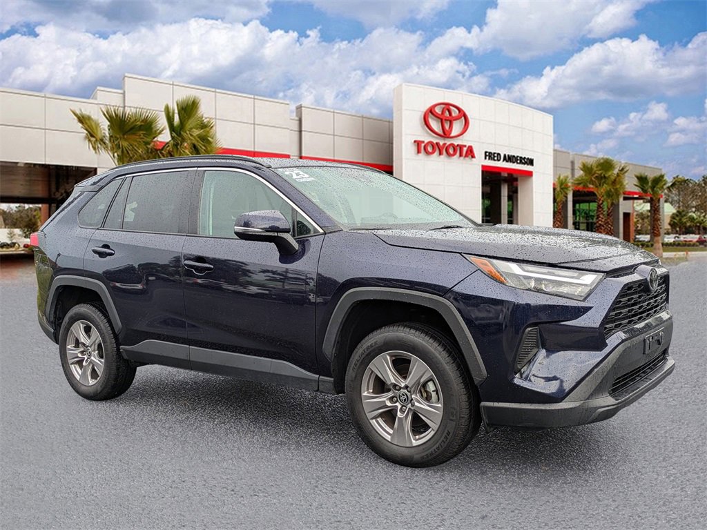 Used 2023 Toyota RAV4 XLE video 1
