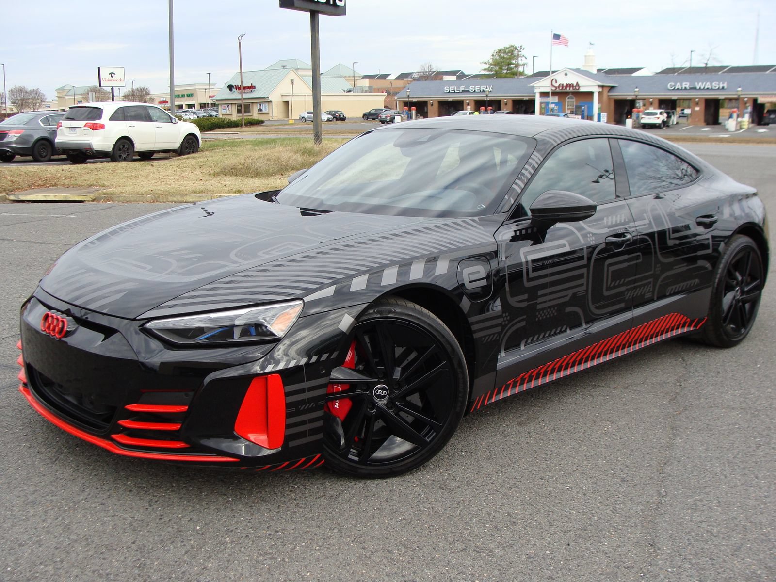 Used 2023 Audi RS e-tron GT AWD/4WD image 3