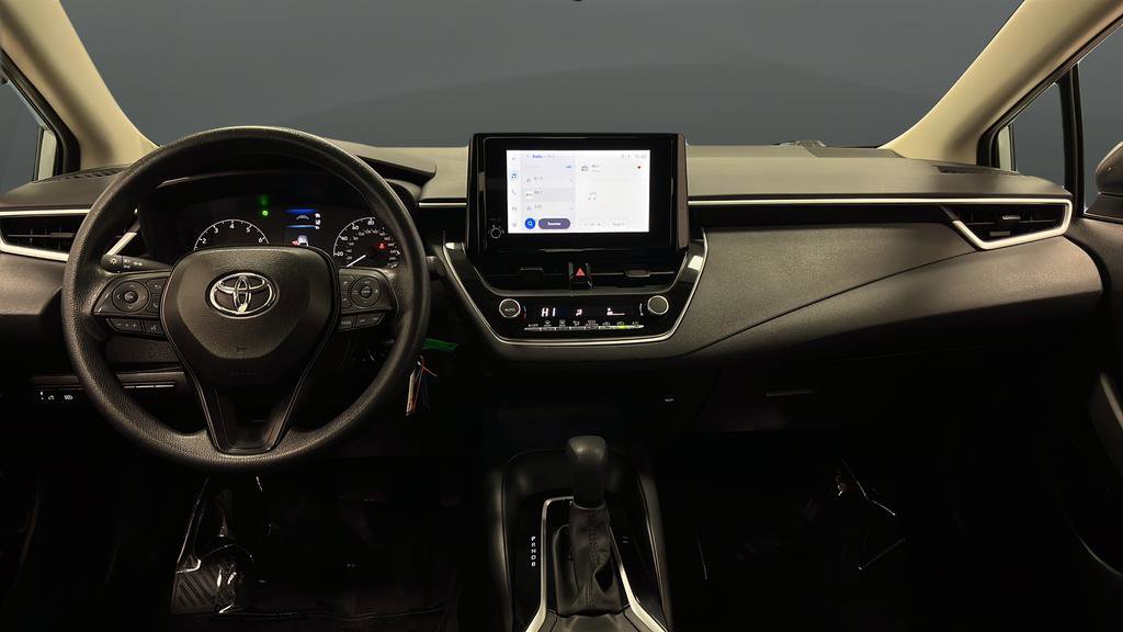 Used 2024 Toyota Corolla LE image 12