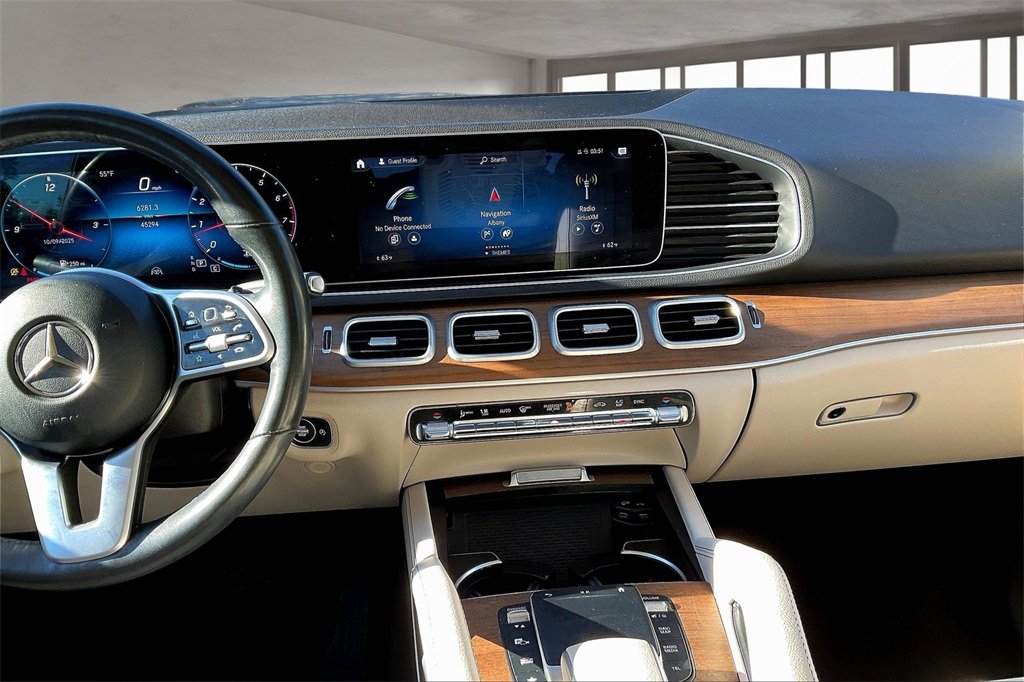 Used 2022 Mercedes-Benz GLE 350 4MATIC image 9