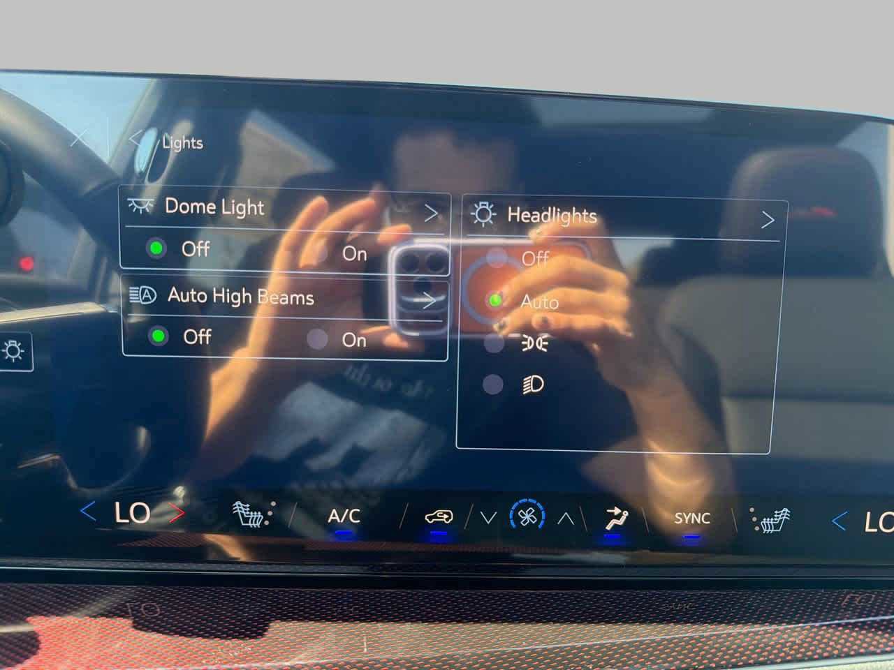 New 2026 Chevrolet Traverse Z71 w/ Driver Confidence Package image 29