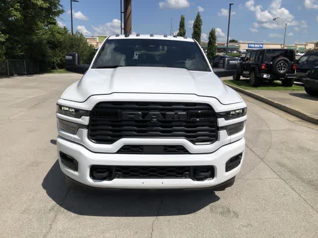 New 2026 RAM 3500 Big Horn AWD/4WD image 9