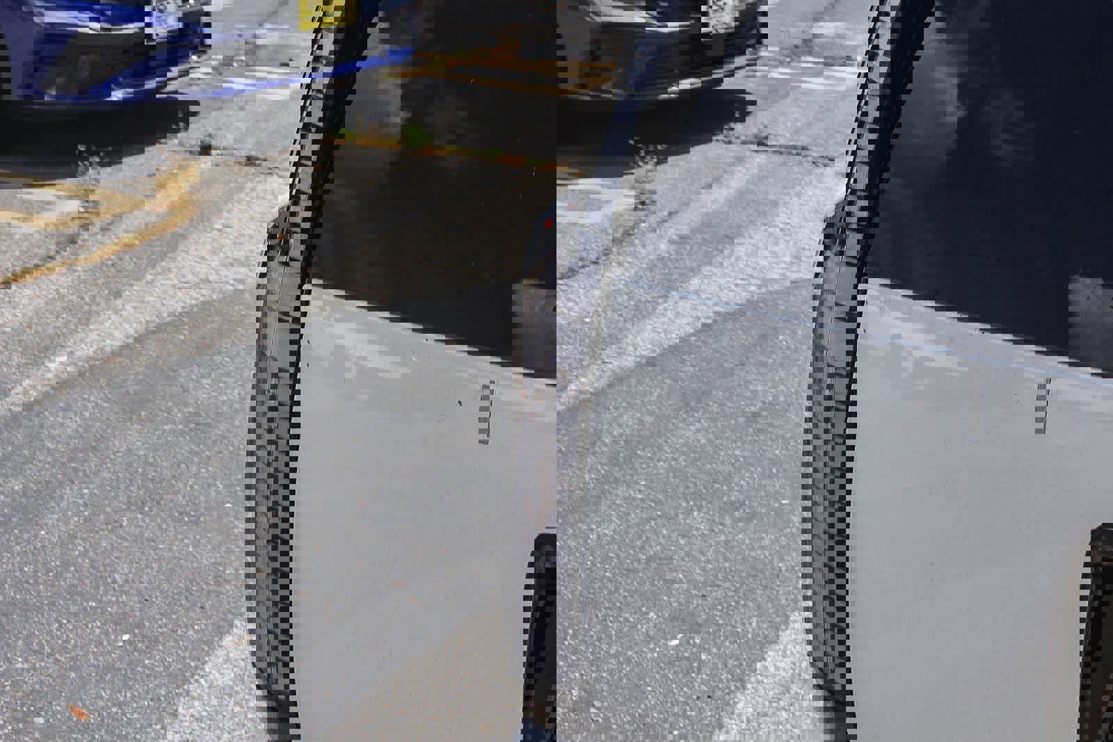 New 2026 Hyundai Ioniq 9 Calligraphy image 8