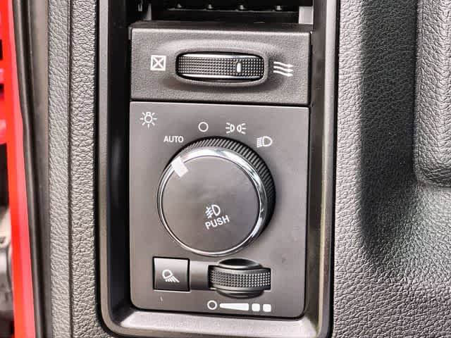 Used 2017 RAM 1500 Rebel w/ Luxury Group image 29