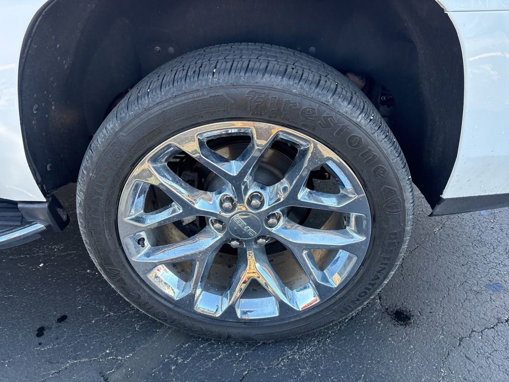 Used 2019 GMC Yukon SLT w/ HD Trailering Package image 4