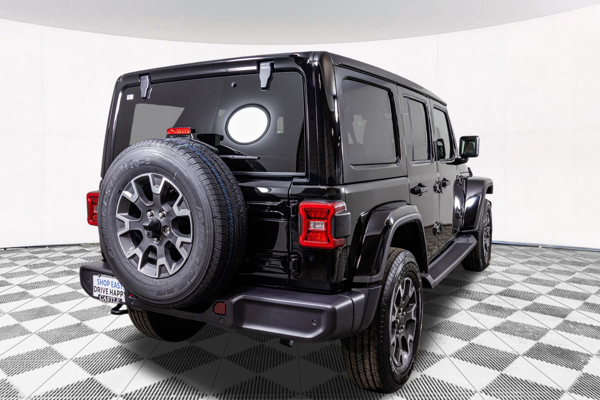 New 2026 Jeep Wrangler Unlimited Sahara AWD/4WD image 16