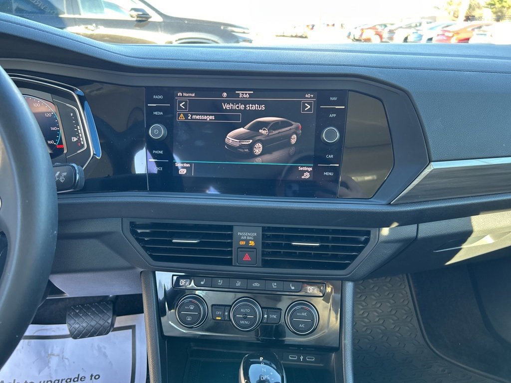 Used 2024 Volkswagen Jetta SEL image 24