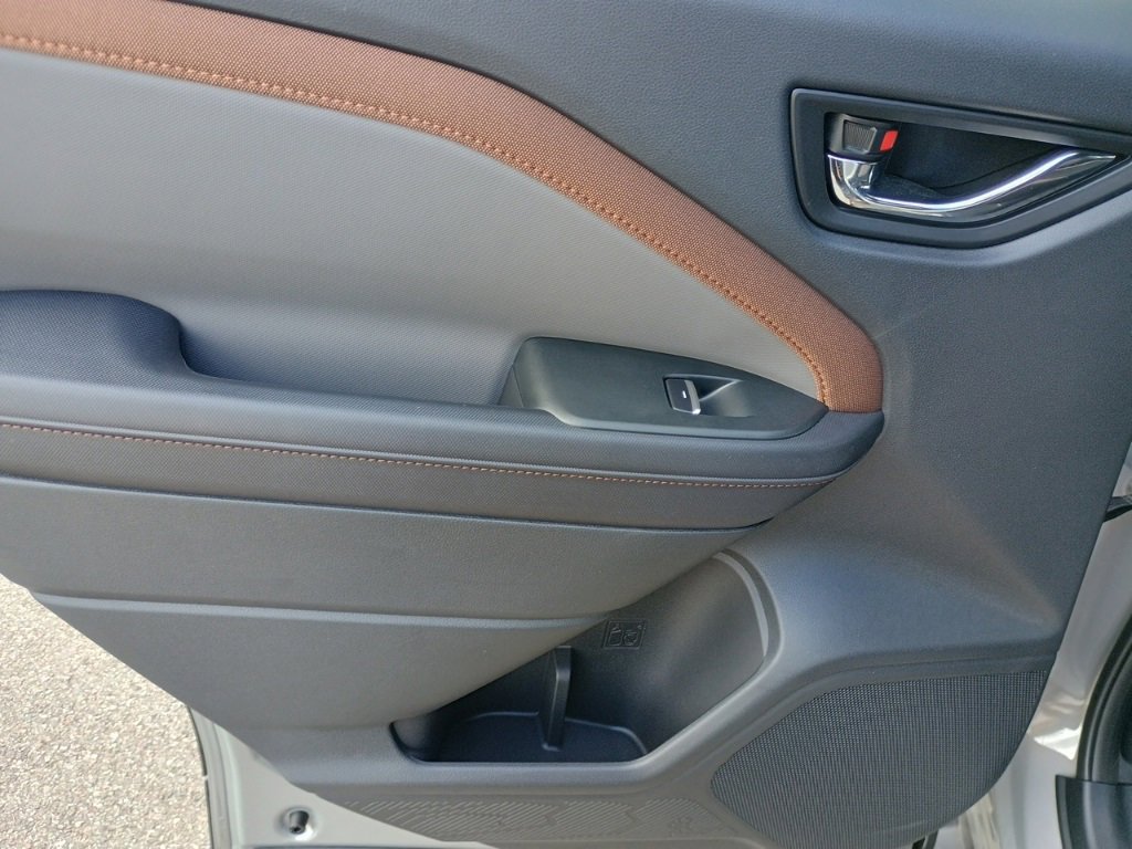 Certified 2025 Subaru Forester Sport image 15