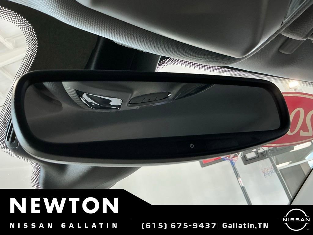 Used 2022 Jeep Compass Trailhawk w/ Trailhawk Convenience Group AWD/4WD image 31
