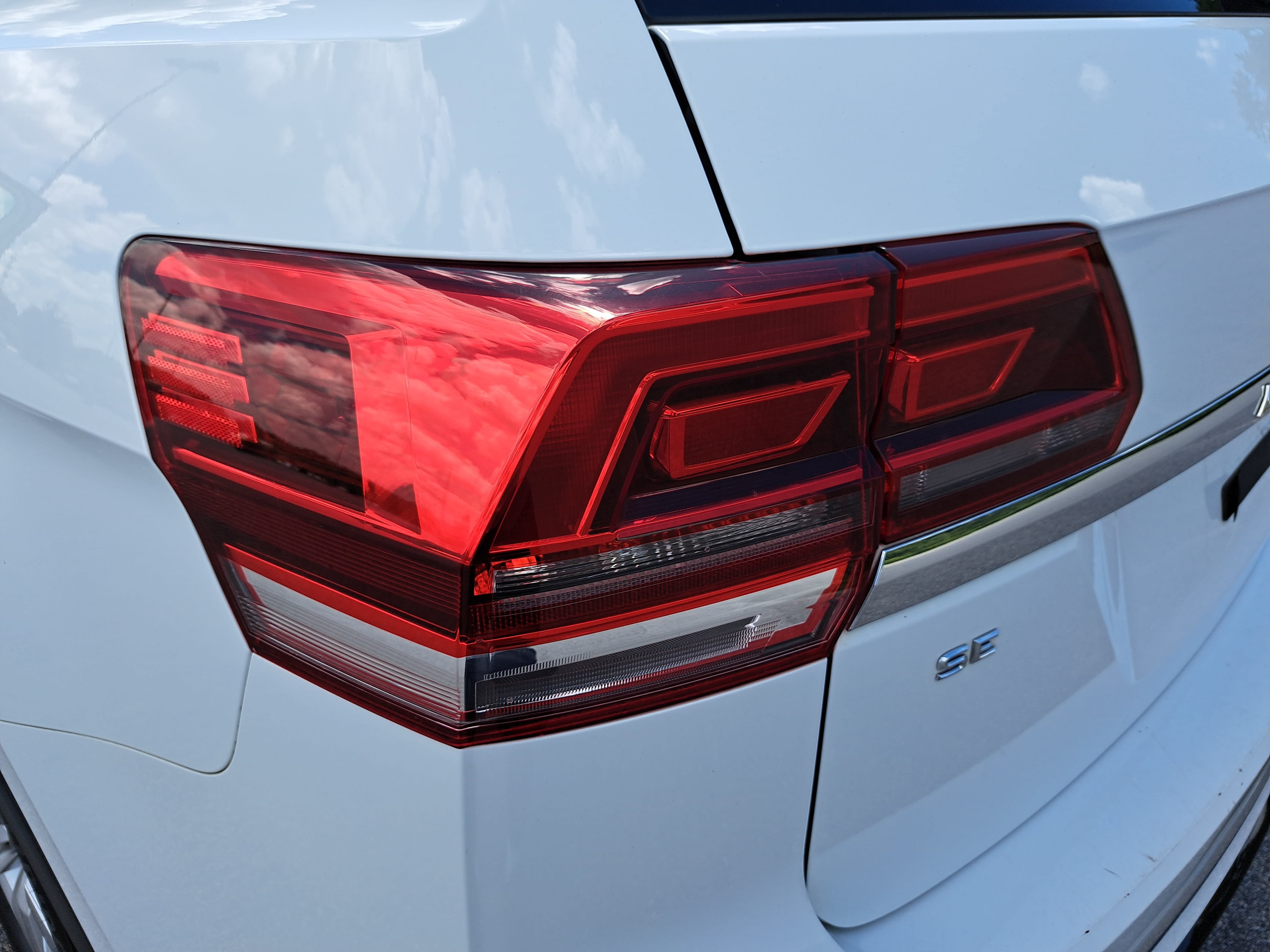 Used 2019 Volkswagen Atlas SE w/ Panoramic Sunroof Package AWD/4WD image 35