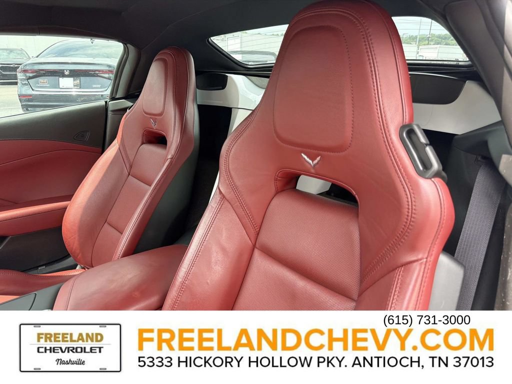 Used 2017 Chevrolet Corvette Stingray Convertible RWD image 18
