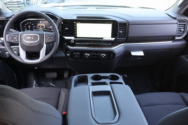 New 2025 GMC Sierra 1500 SLE w/ Preferred Package image 13