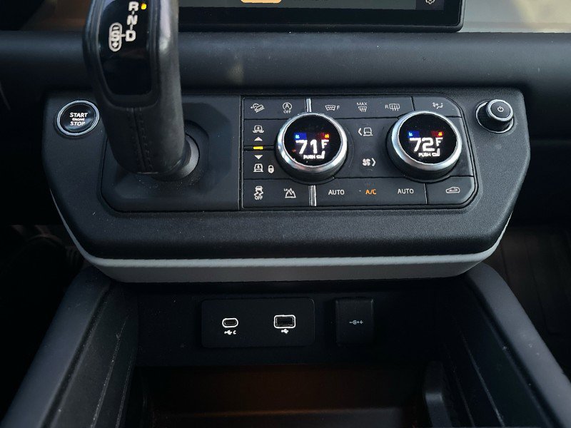 Used 2020 Land Rover Defender 110 HSE image 27