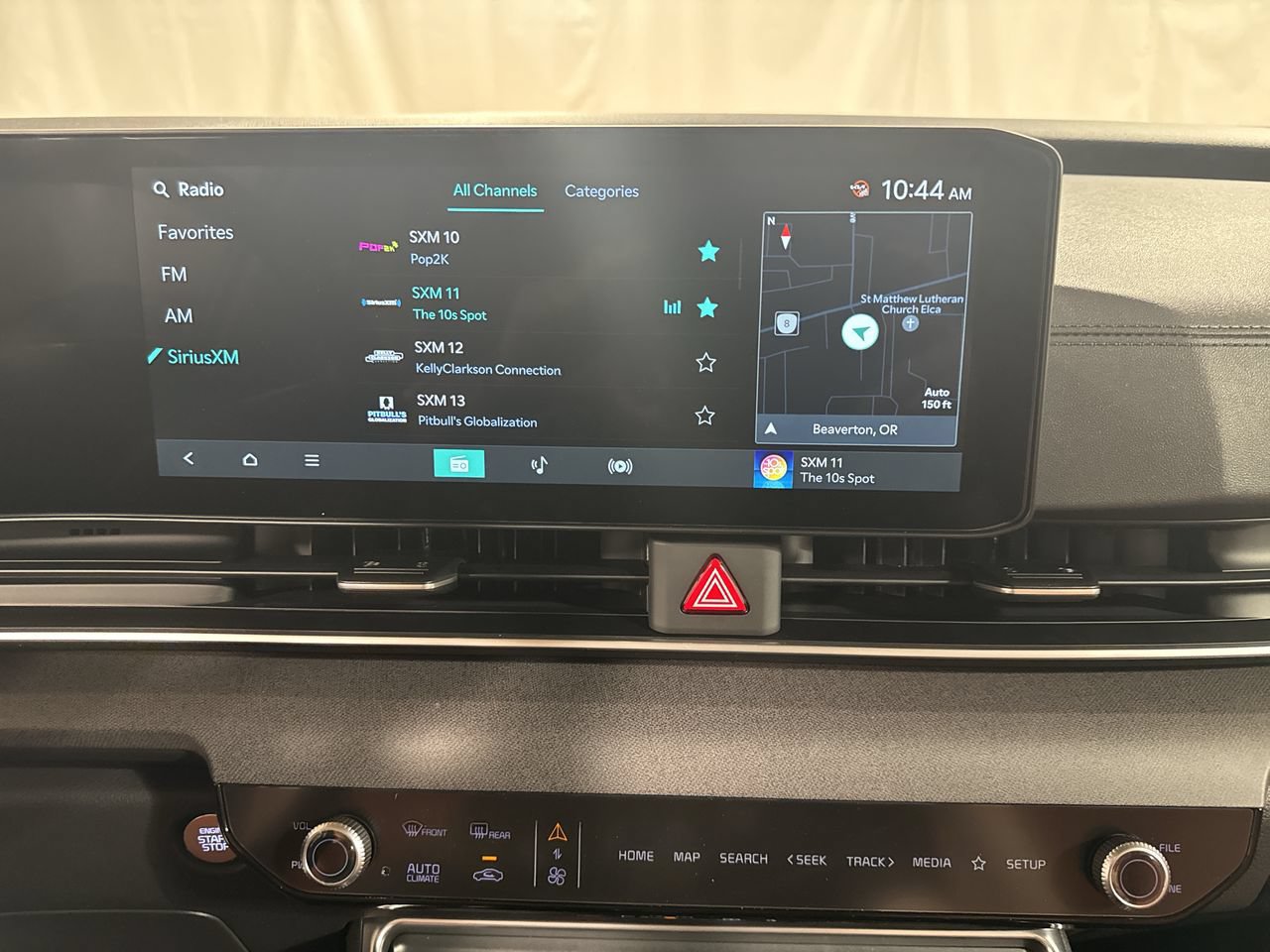 New 2026 Kia Carnival EX FWD image 21